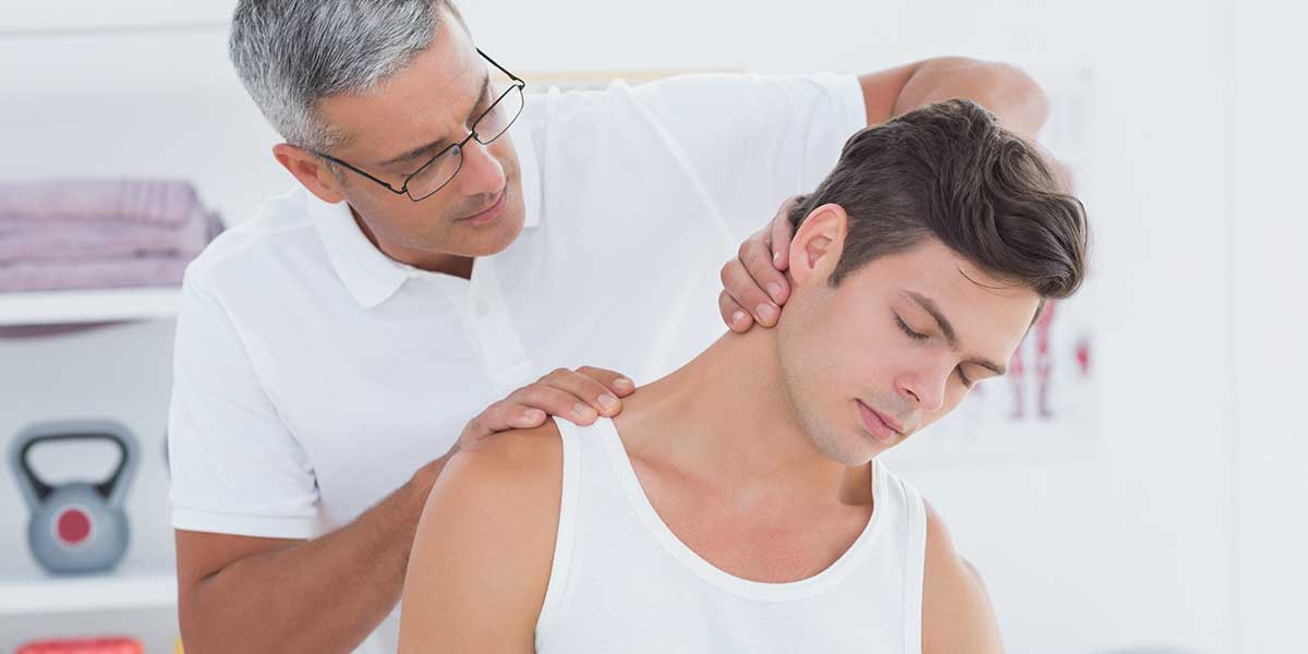 chiropractor help with neck pain